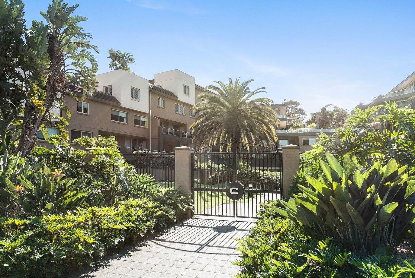 Real Estate For Sale 220/168 Queenscliff Road Queenscliff , NSW