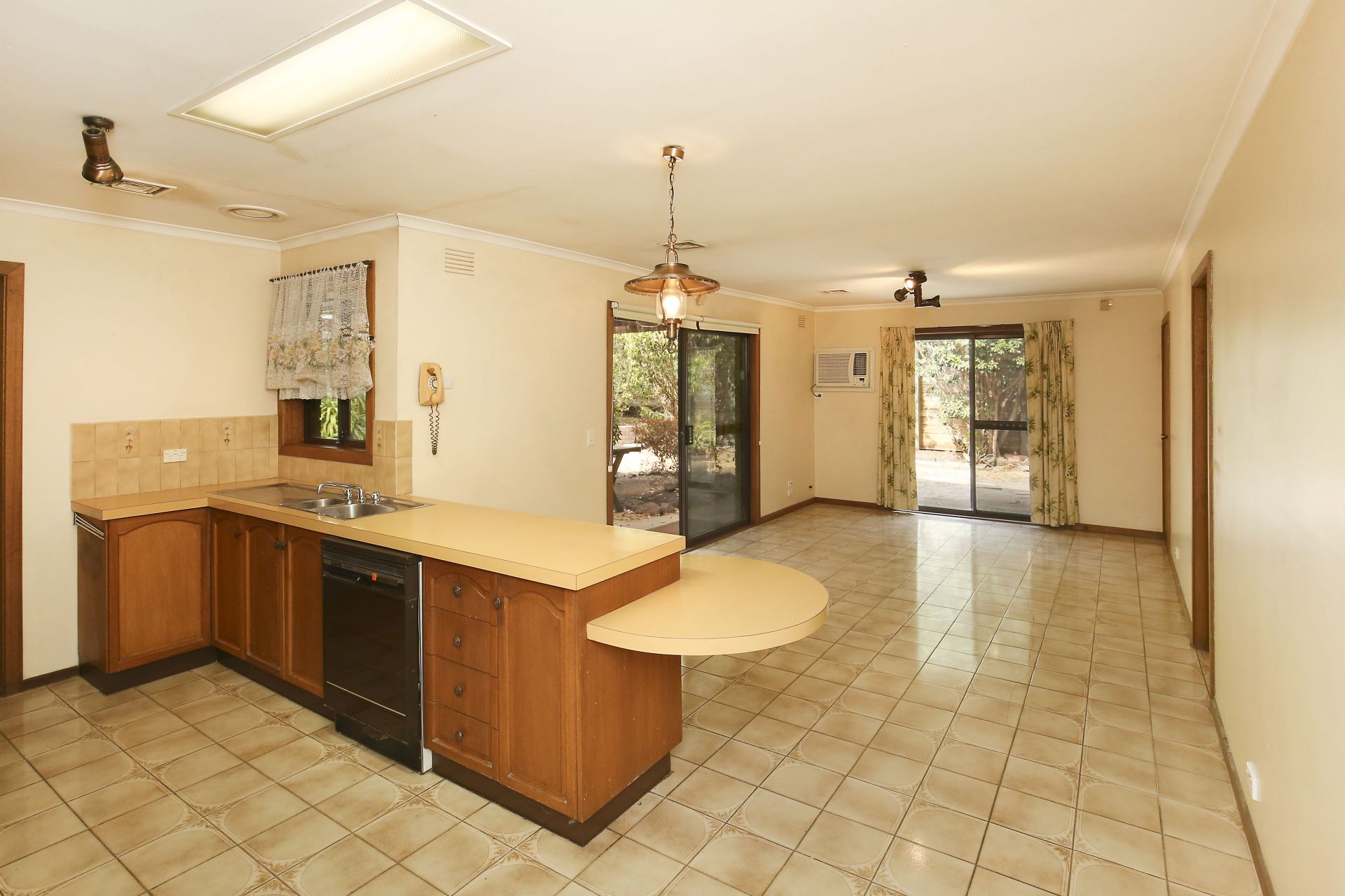 Real Estate For Sale 25 Japonica Street Bundoora , VIC