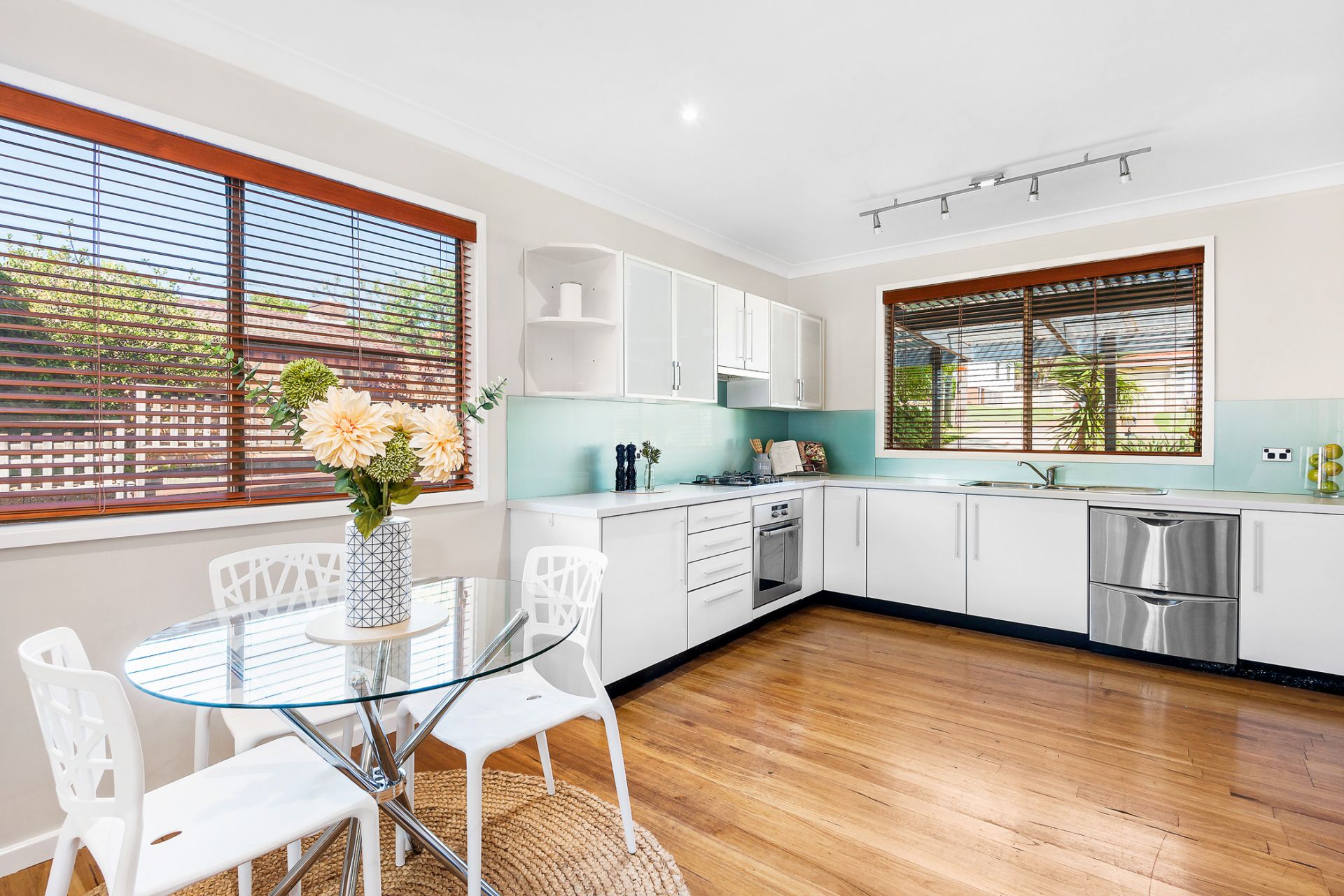 Real Estate For Sale 19 John Street Tingira Heights , NSW