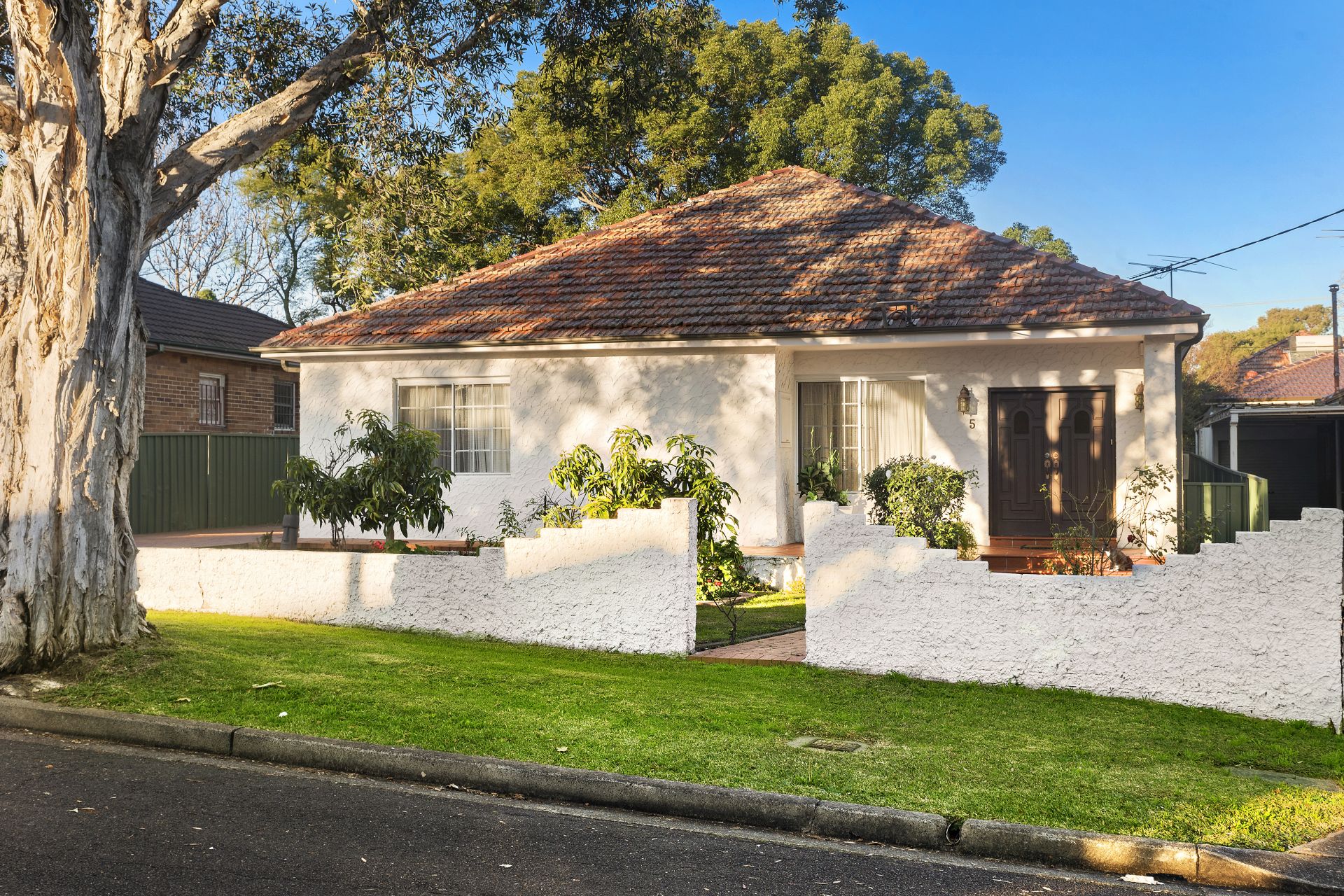 Real Estate For Sale 5 Wilson Avenue Regents Park , NSW