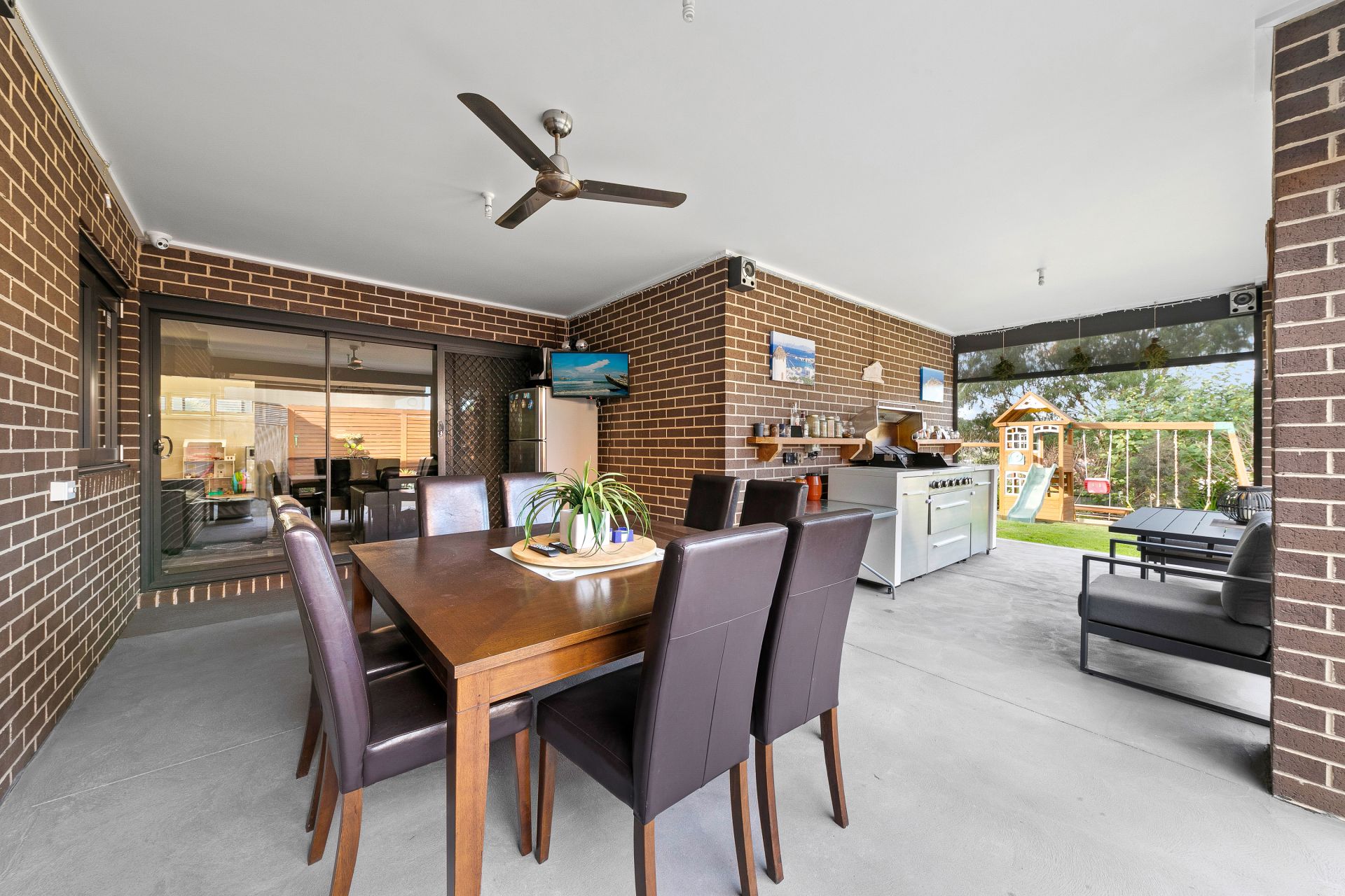 49 Tralee Circuit, Narre Warren OBrien Real Estate