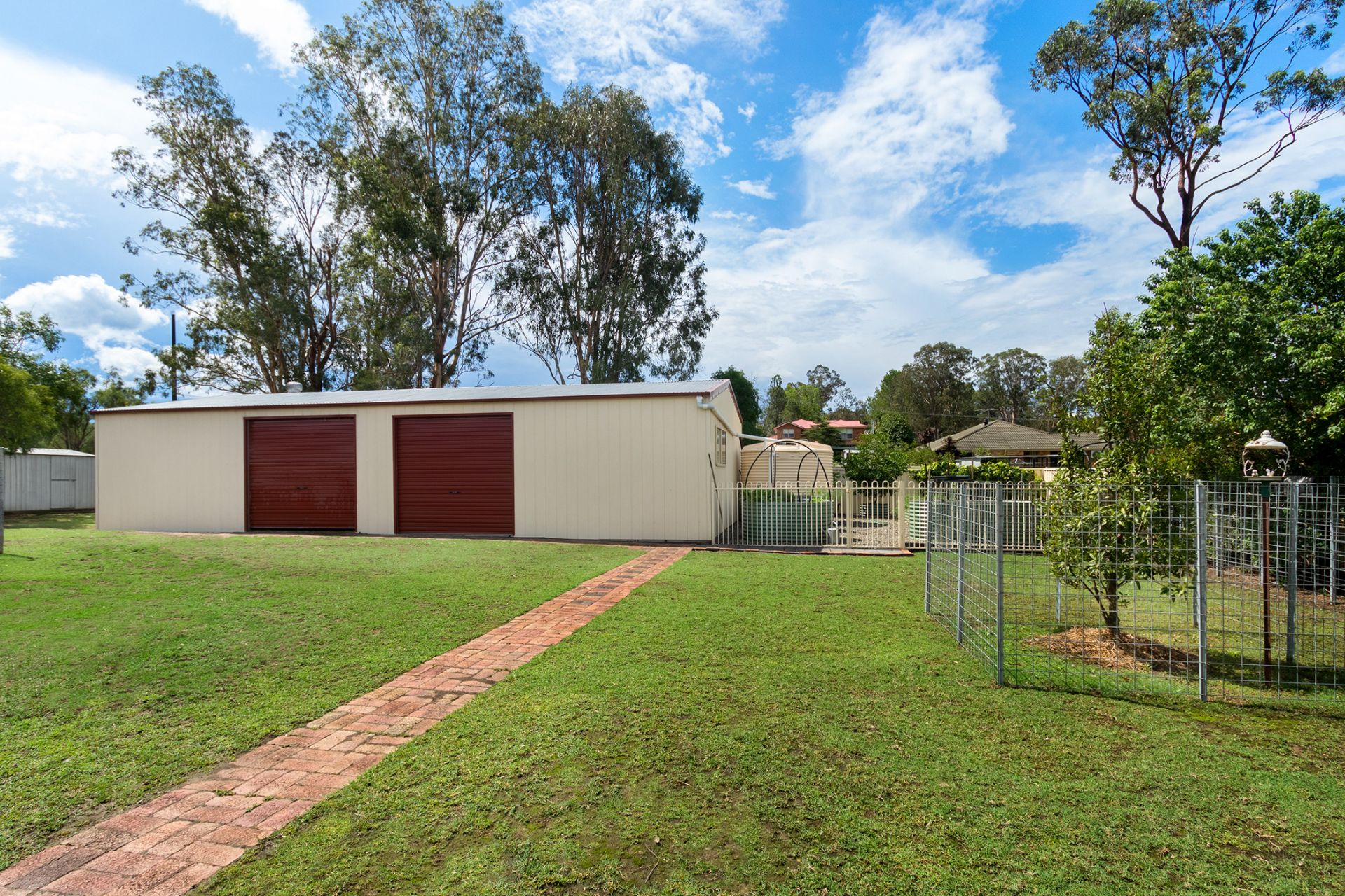 Real Estate For Sale 10 Short Street Ellalong , NSW