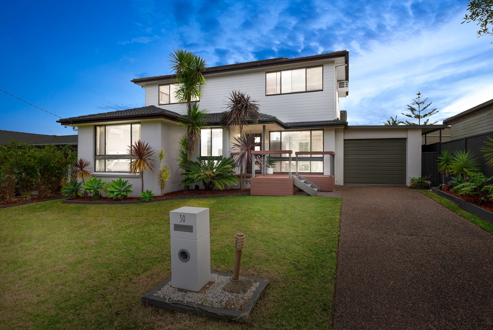 Real Estate For Sale 30 Dalton Avenue Kanwal , NSW