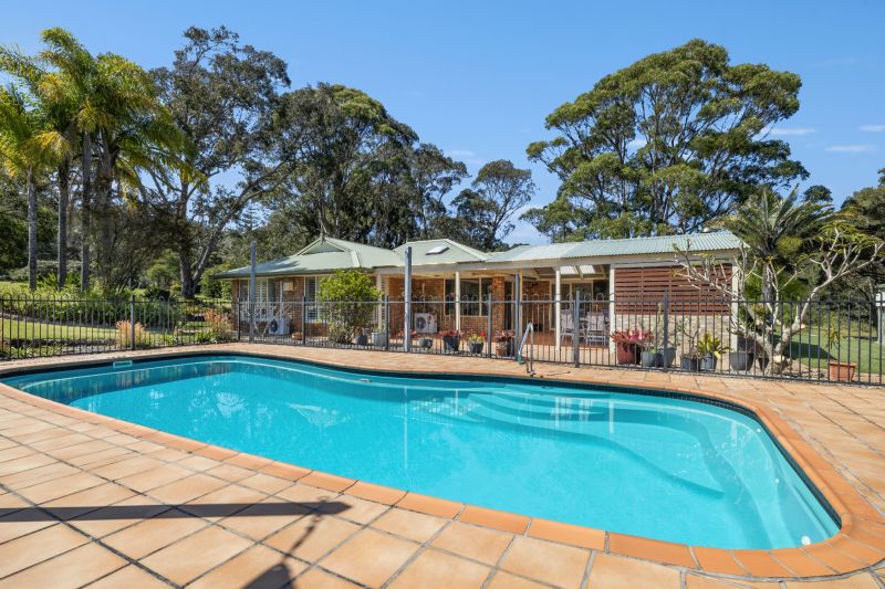 Real Estate For Sale 24 Cabbage Tree Lane Arakoon , NSW