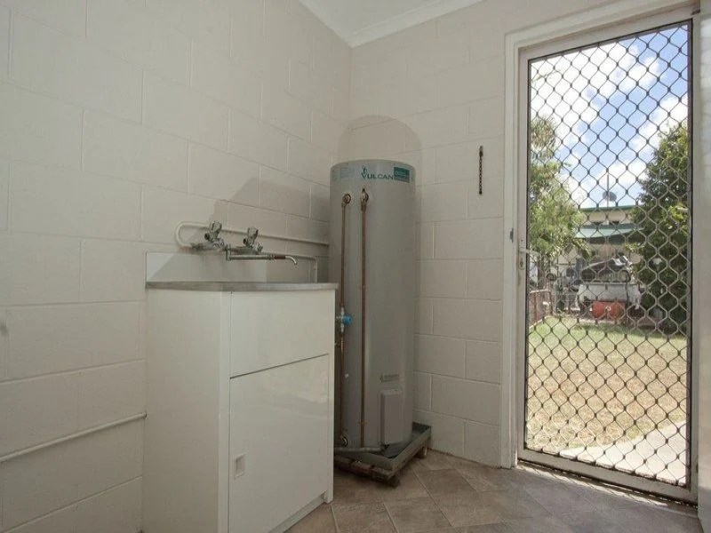 2/19 Marcel Street, Kirwan Harcourts Kingsberry Townsville