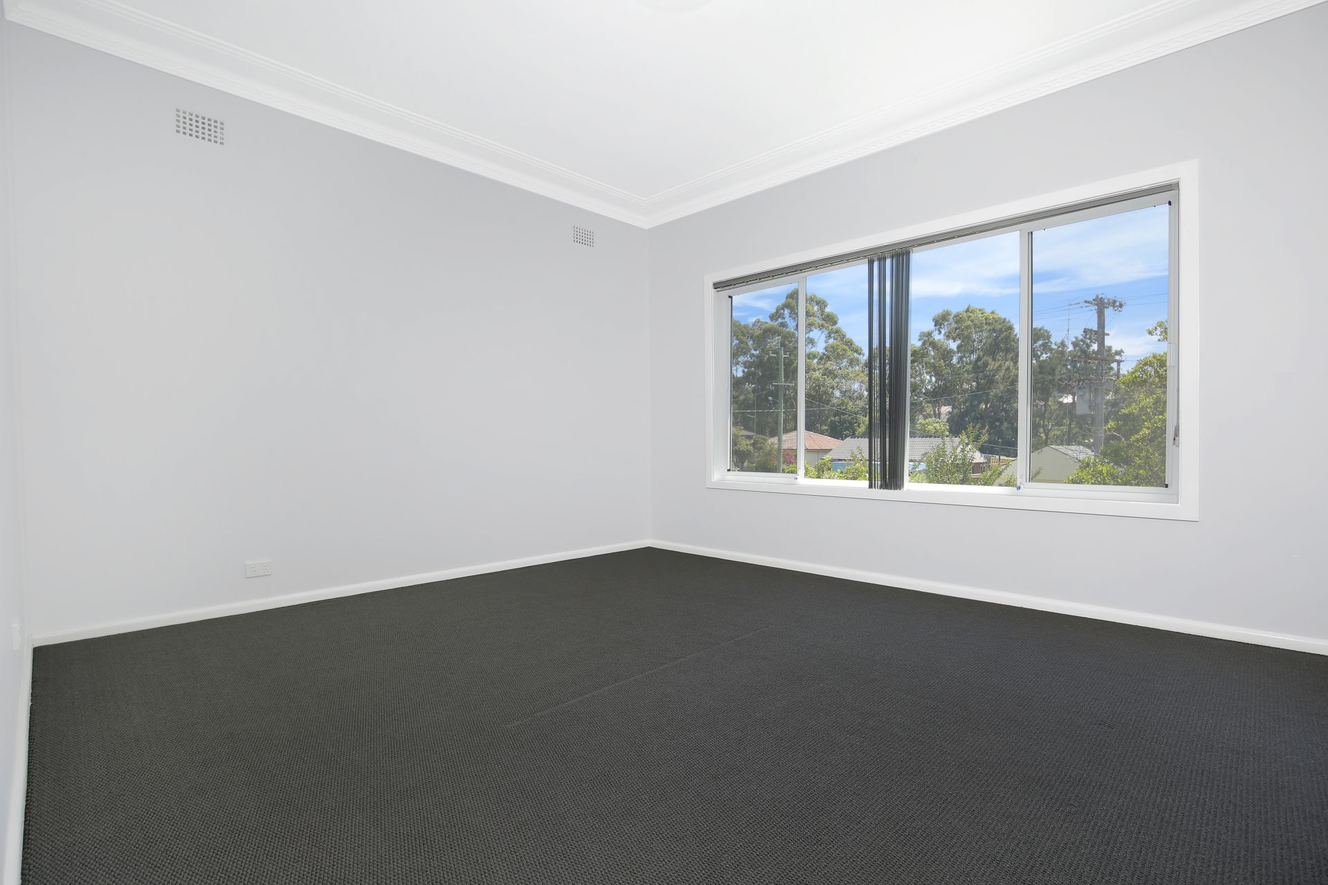 Real Estate For Lease 45 Cummins Street Unanderra , NSW