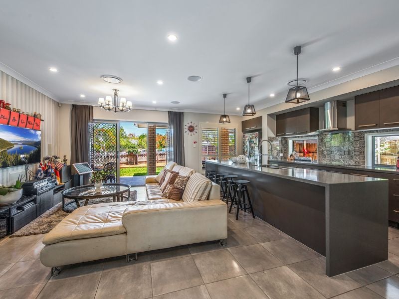 2 Magazine Street, Sherwood Nobel Realtors