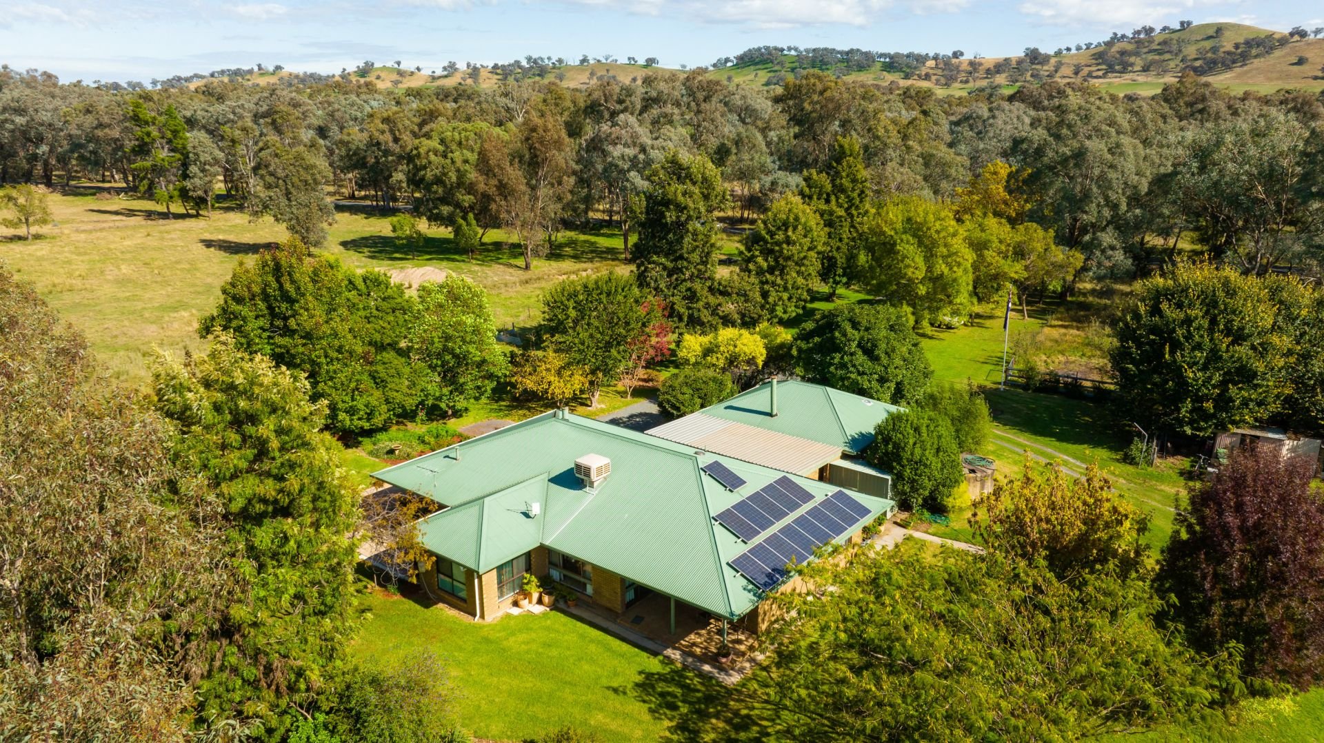 89 Bungowannah Road, Jindera Gilson Yonson Real Estate
