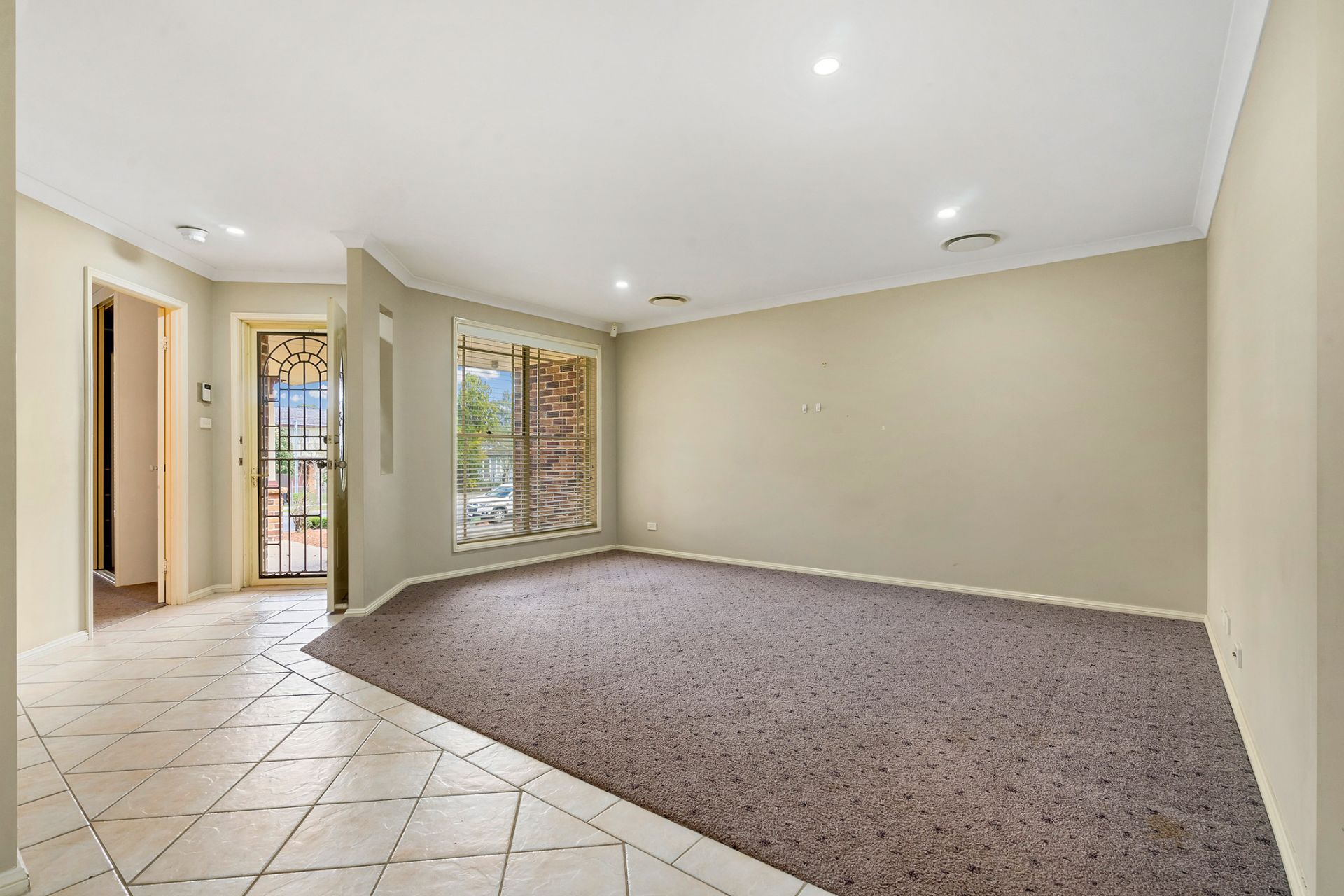 Real Estate For Sale 7 Wolseley Road Mcgraths Hill , NSW