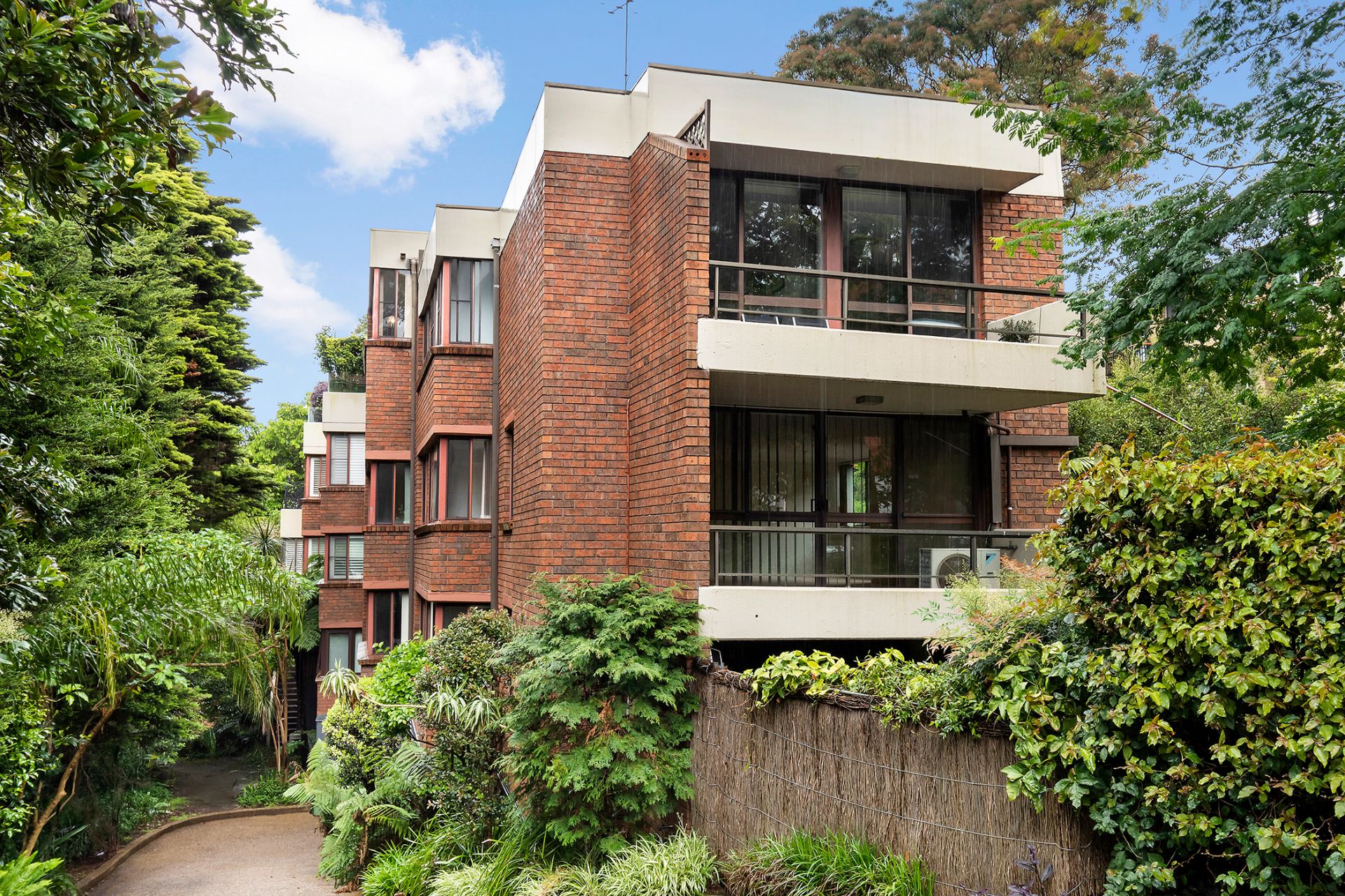 Real Estate For Sale 9/3 Belmont Avenue Wollstonecraft , NSW