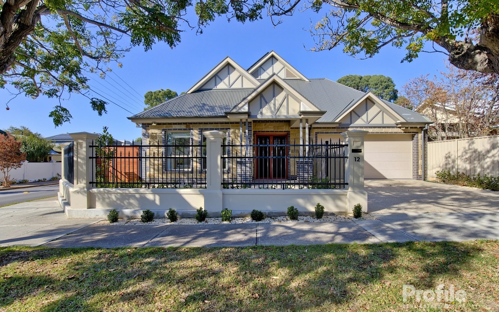 Real Estate For Sale 12 Malurus Avenue Lockleys , SA