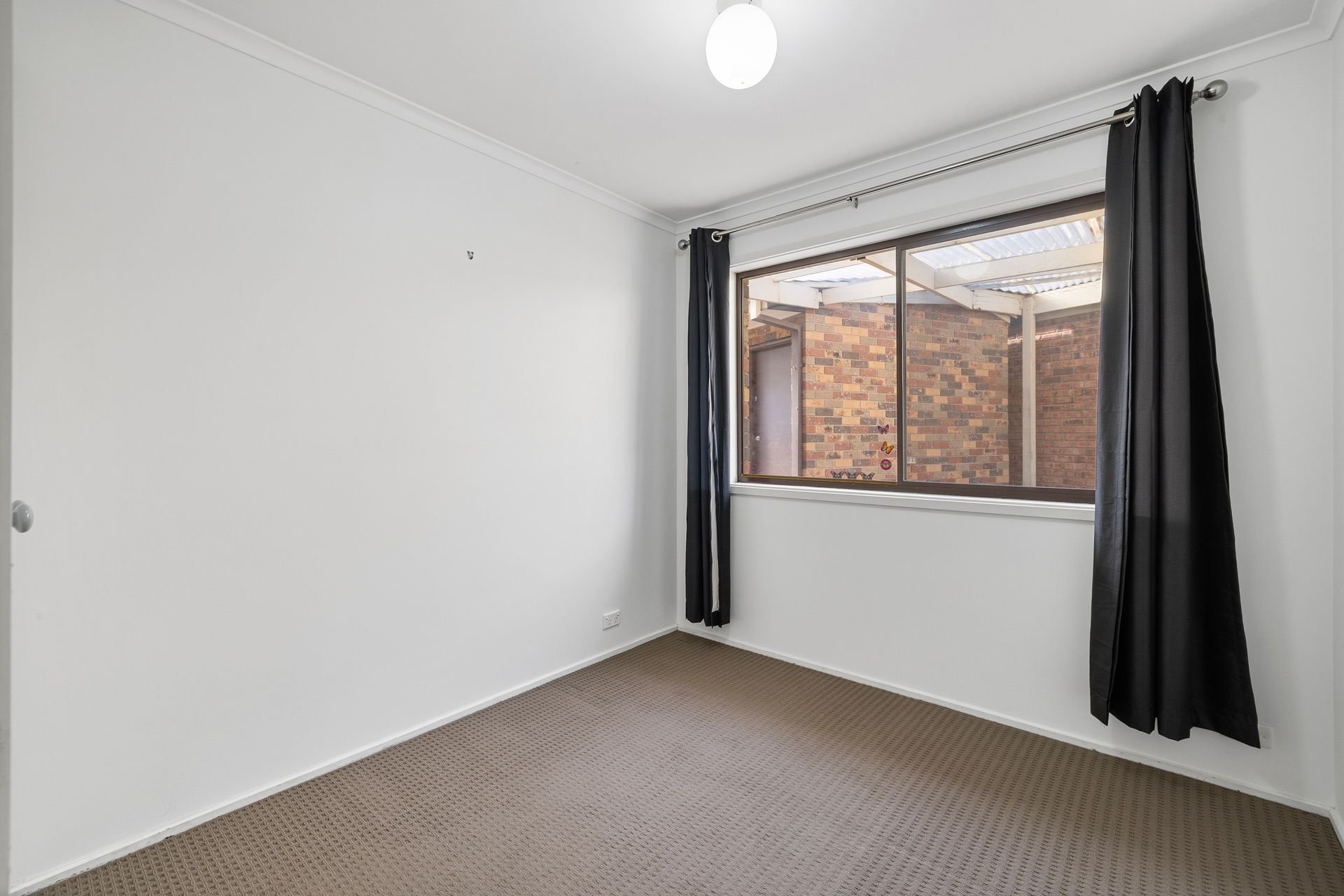 Real Estate For Lease 96 Mainwaring Rich Circuit Palmerston , ACT