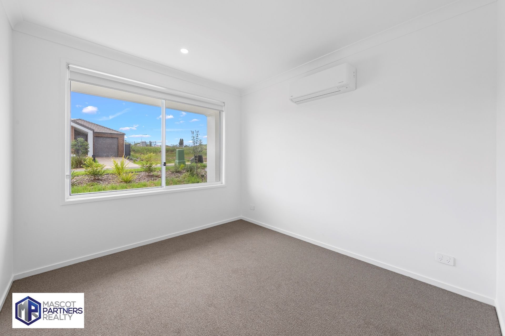 9 Howland Avenue, Gregory Hills Mascot Partners Realty