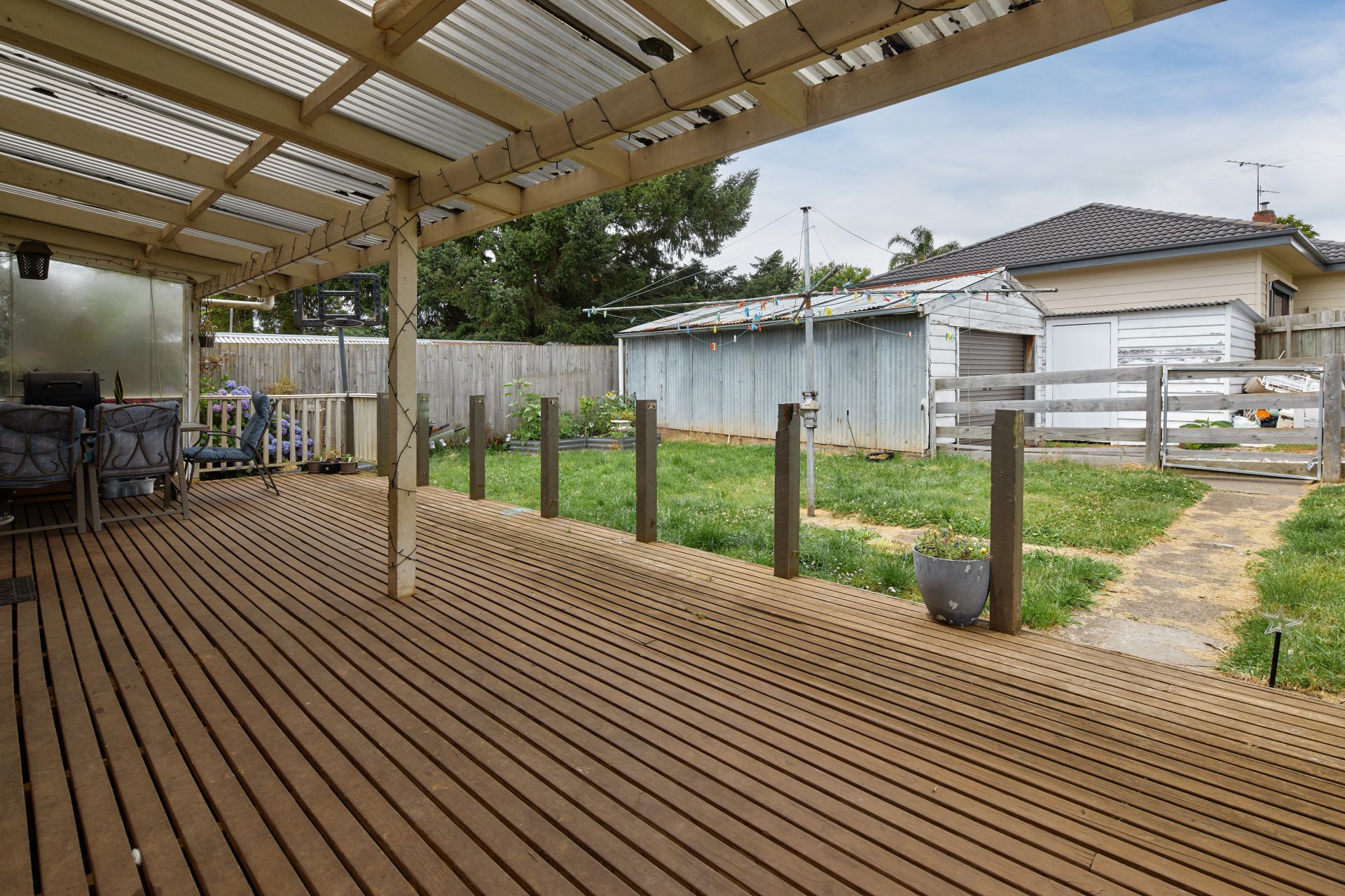 6 McClure Street, Drouin OBrien Real Estate