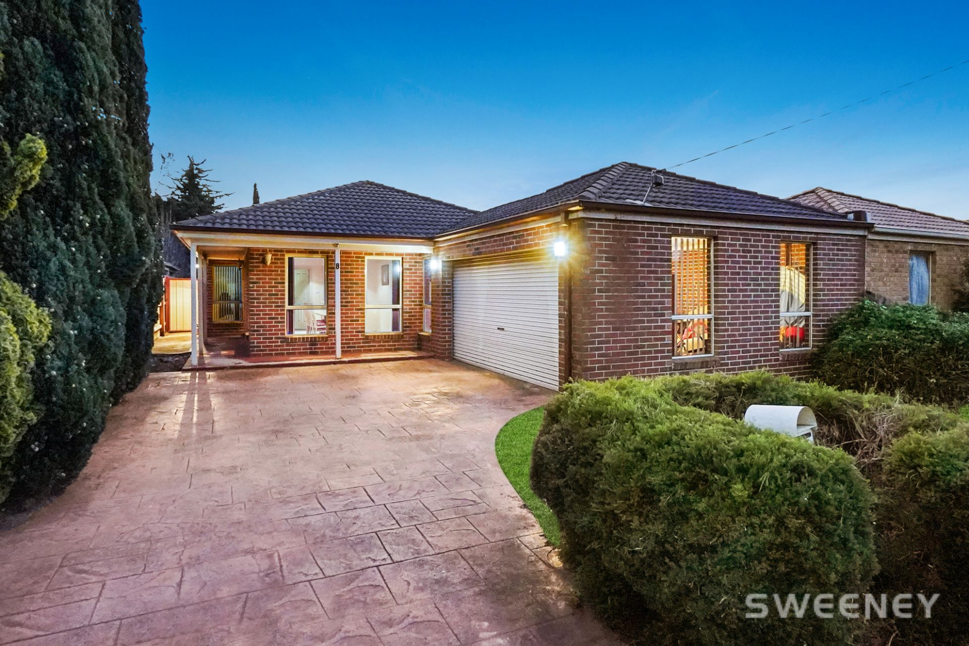 8 McAree Court, ALTONA MEADOWS Sweeney Estate Agents