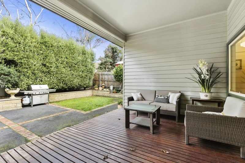 25 Kintore Crescent, Box Hill Mandy Lee Real Estate