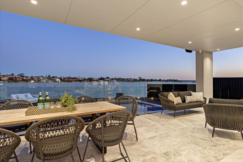 Real Estate For Sale 14 Carlton Crescent Kogarah Bay , NSW