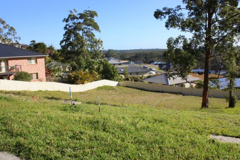 Real Estate For Sale 80a Ocean View Drive Valla Beach , NSW