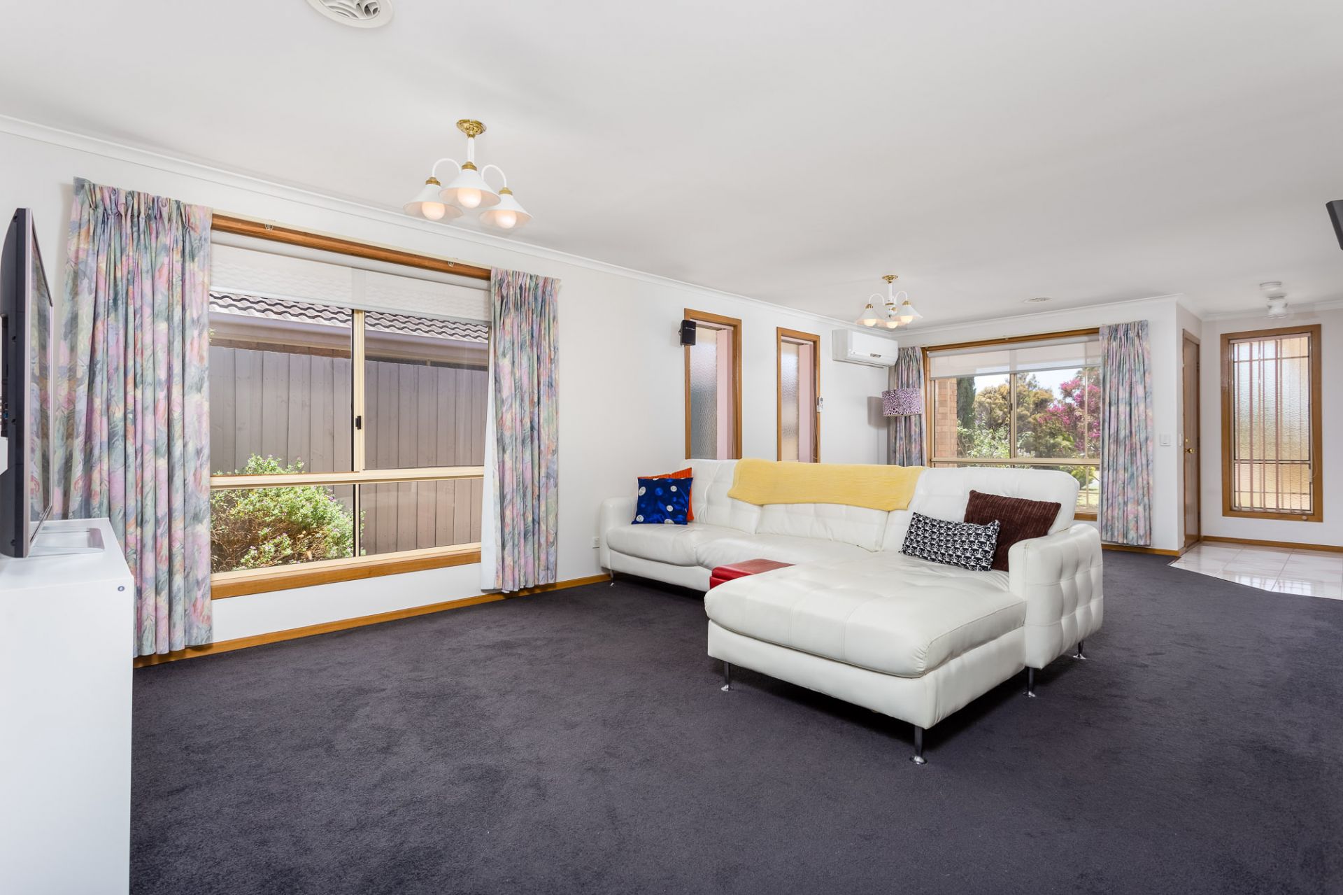 19 Whitehead Court, ALTONA MEADOWS Sweeney Estate Agents