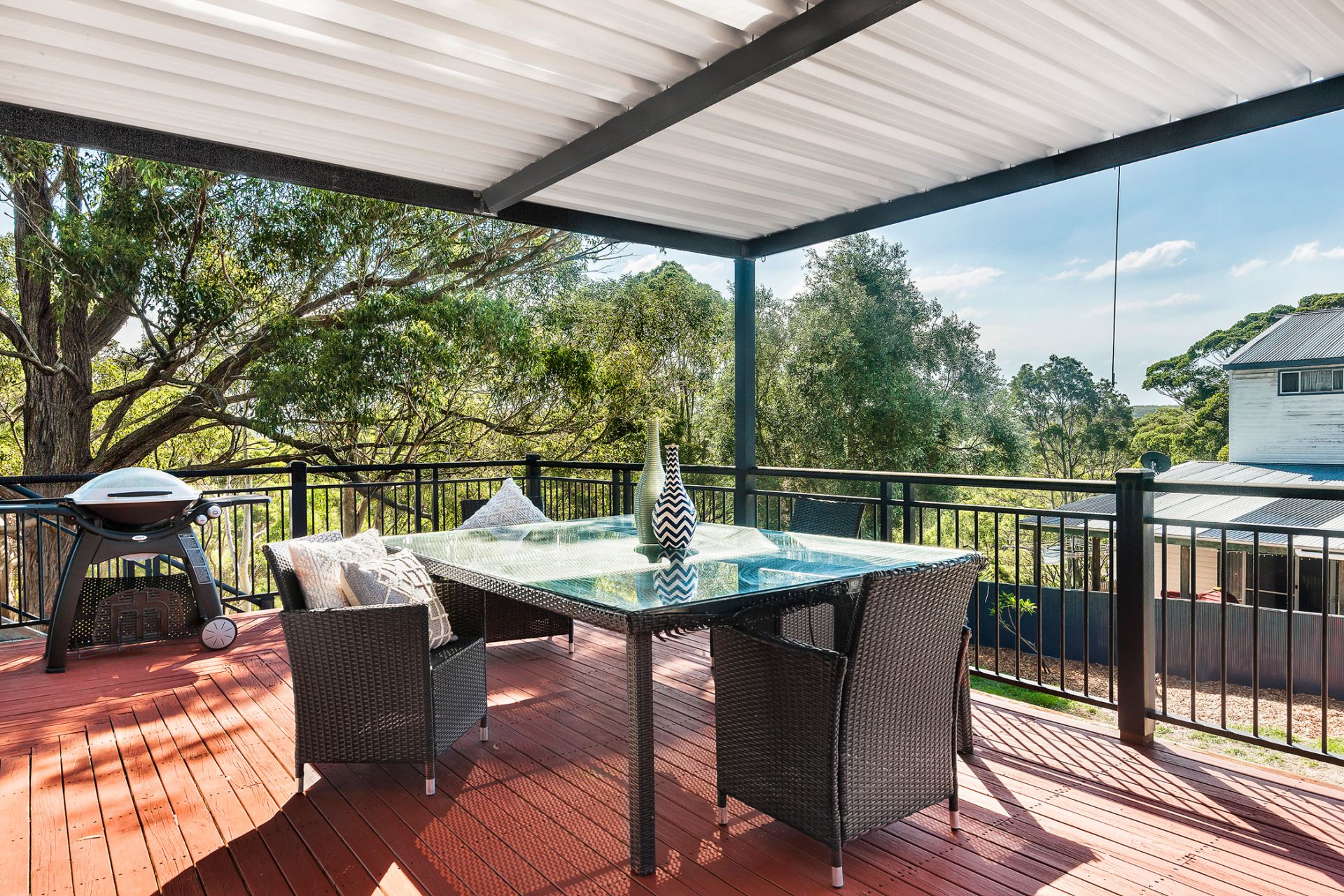 Real Estate For Sale 19 John Street Tingira Heights , NSW