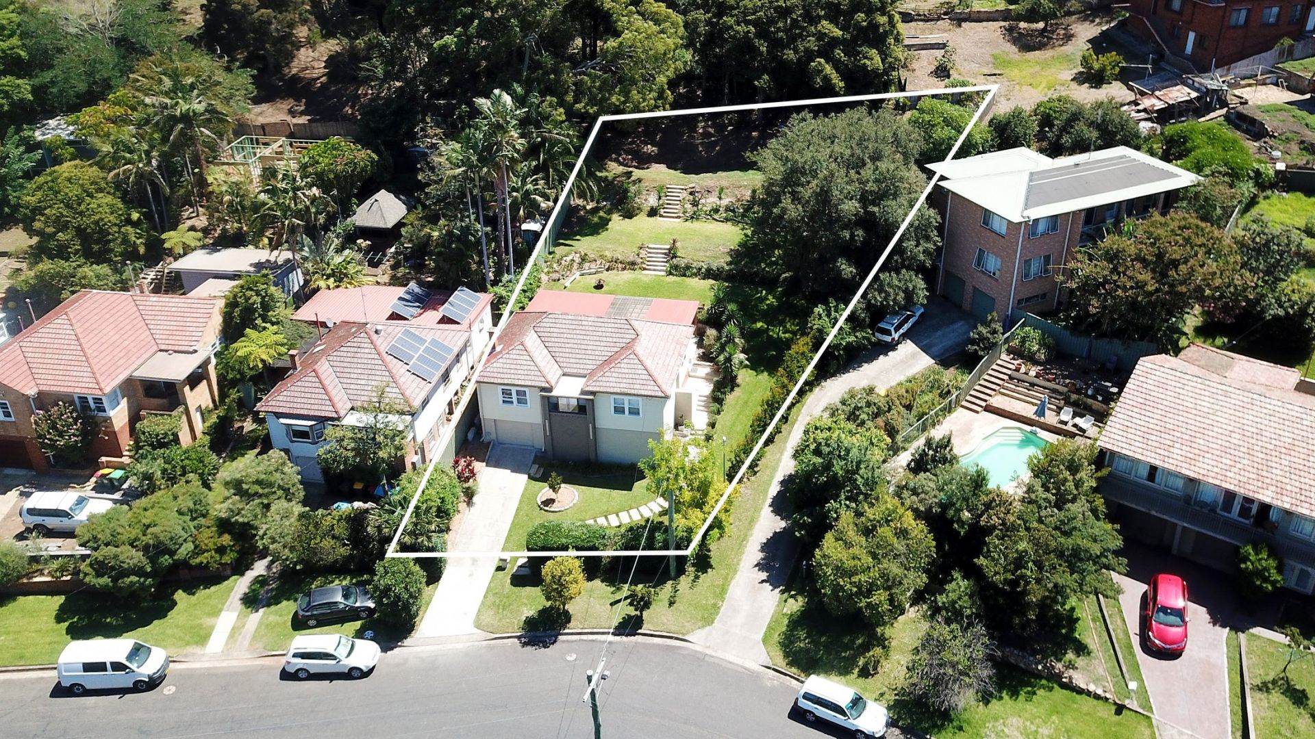 Real Estate For Lease 32 Mckenzie Avenue Wollongong , NSW