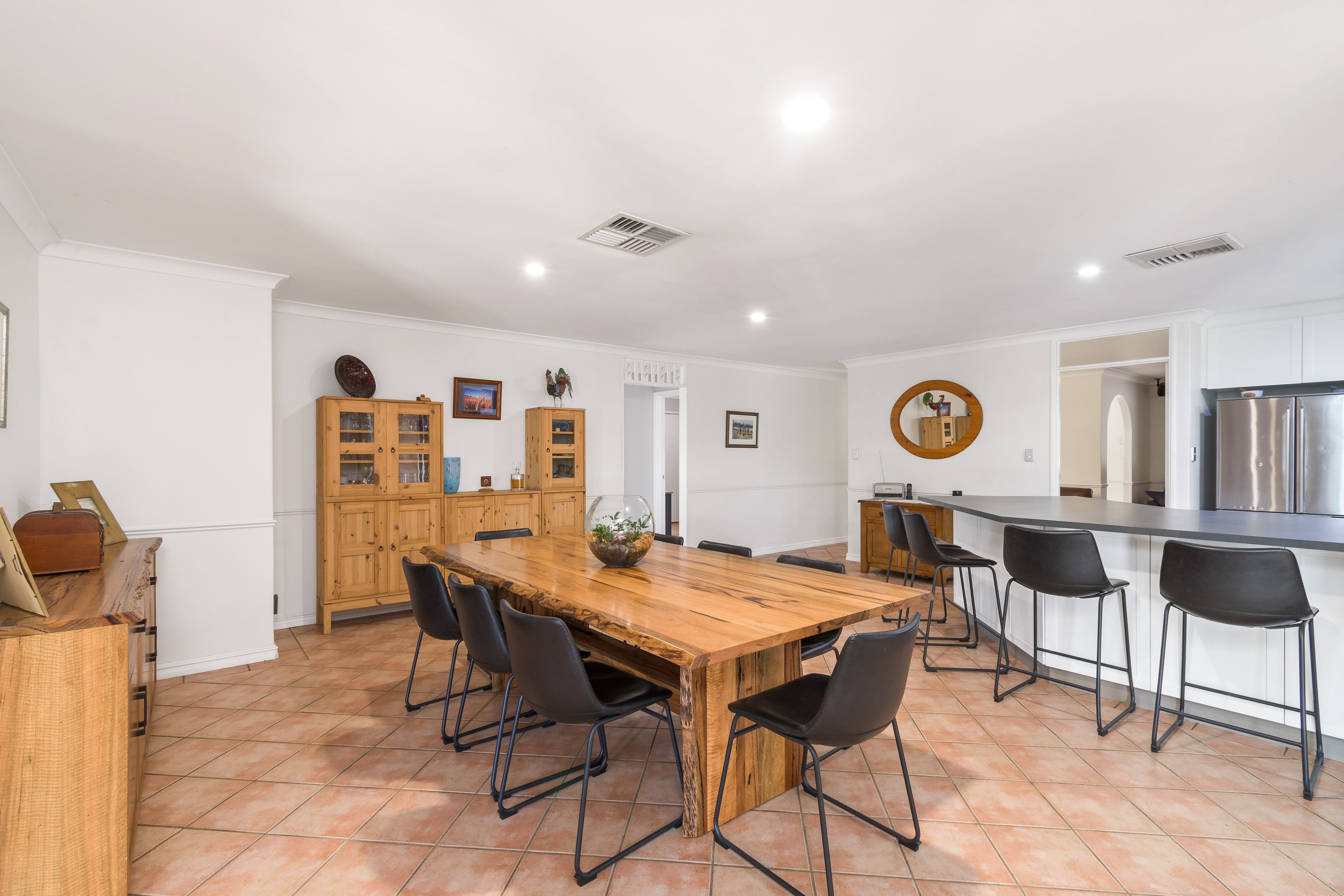 Real Estate For Sale 41 Rostrata Avenue Willetton , WA