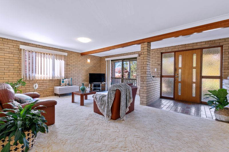 Real Estate For Sale 15 Loren Street Stafford Heights , QLD