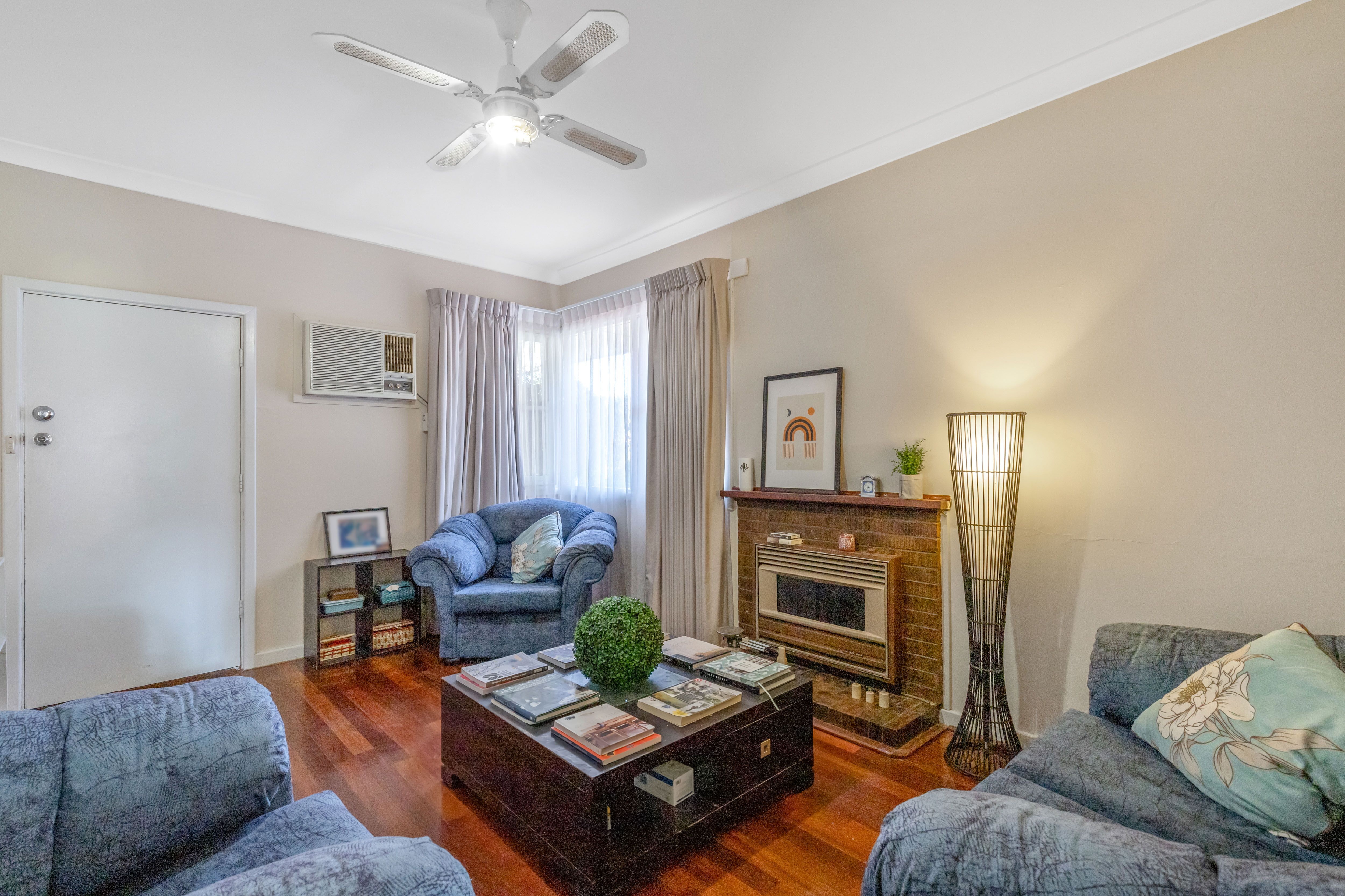 Real Estate For Sale 19 Arnott Court Kelmscott , WA