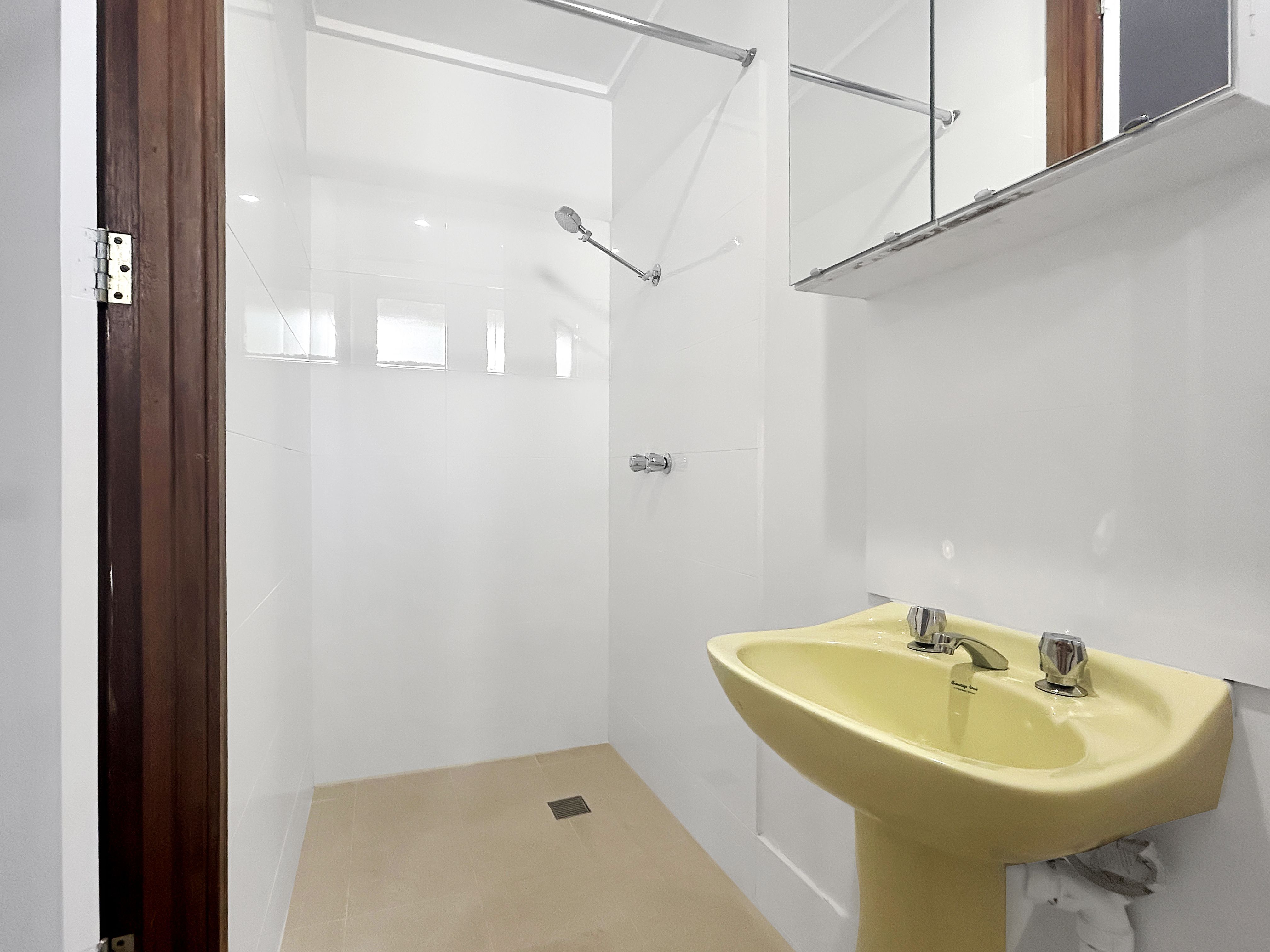 Real Estate For Lease 4 Greenock Avenue Como , WA