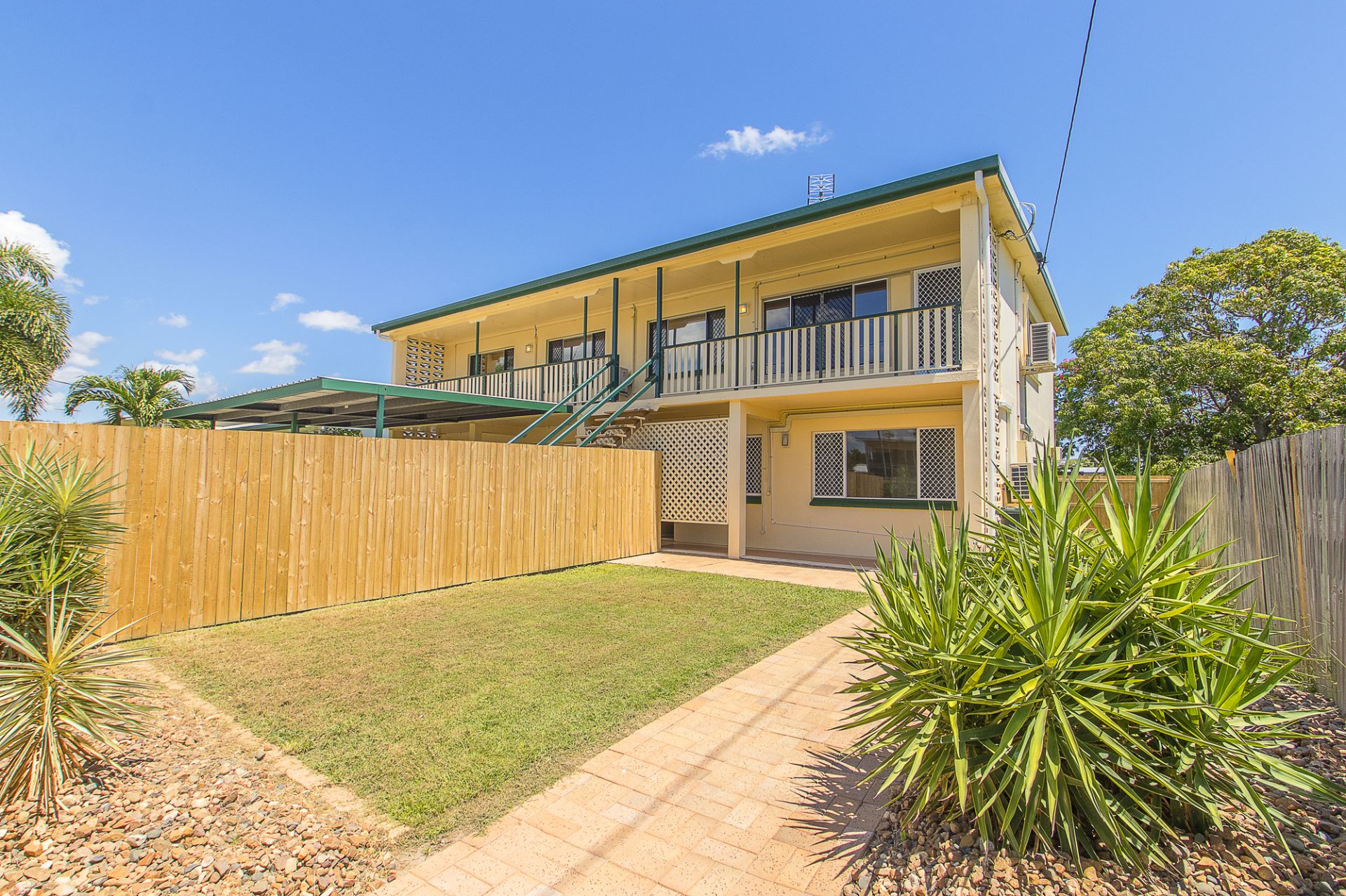 2/41 Brighton Street, Gulliver Harcourts Kingsberry Townsville