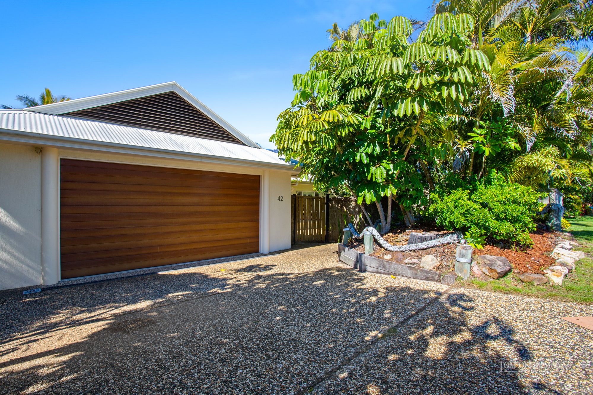 Real Estate For Sale 42 Mahogany Drive Marcus Beach , QLD