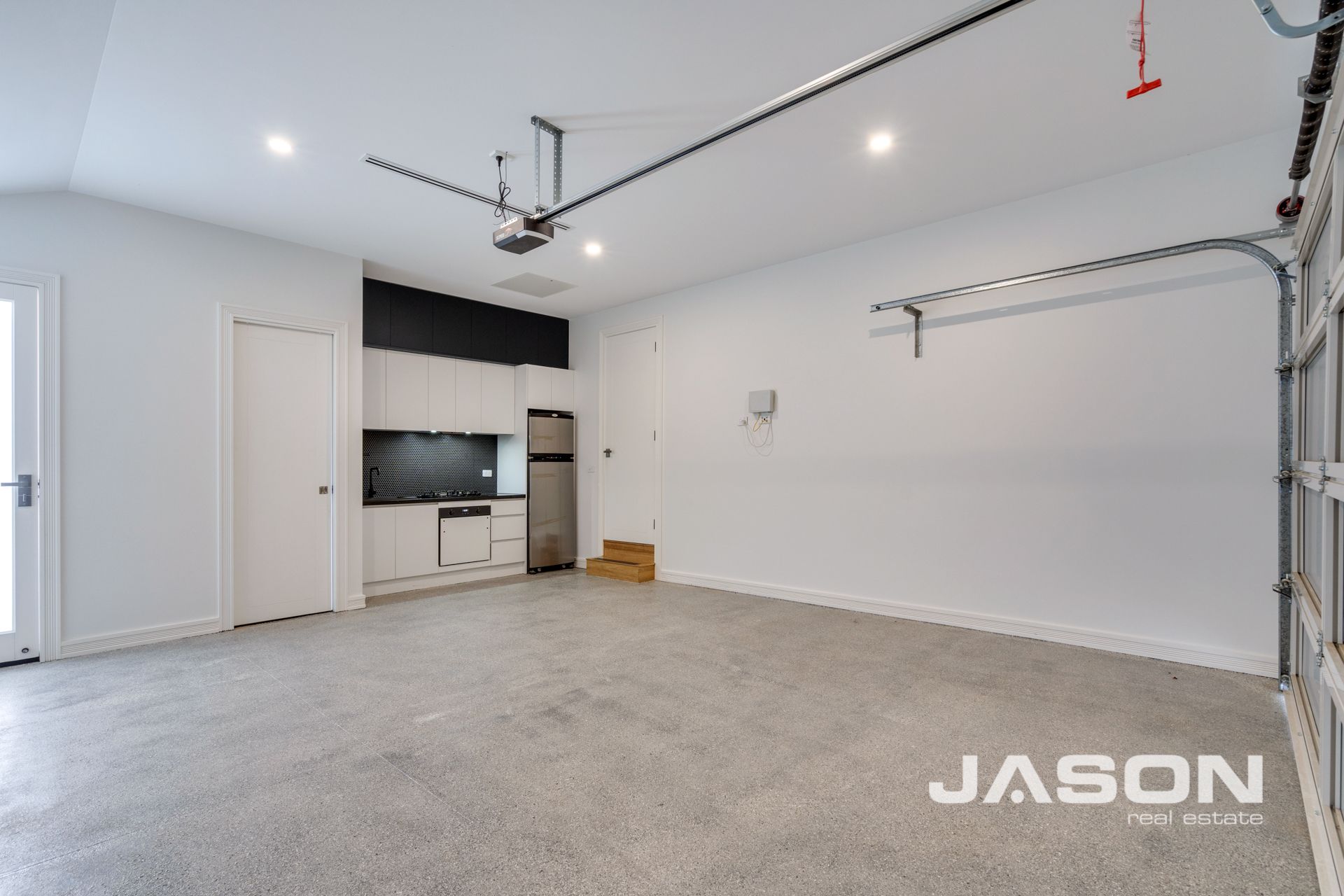 117 Carroll Lane, Greenvale Jason Real Estate