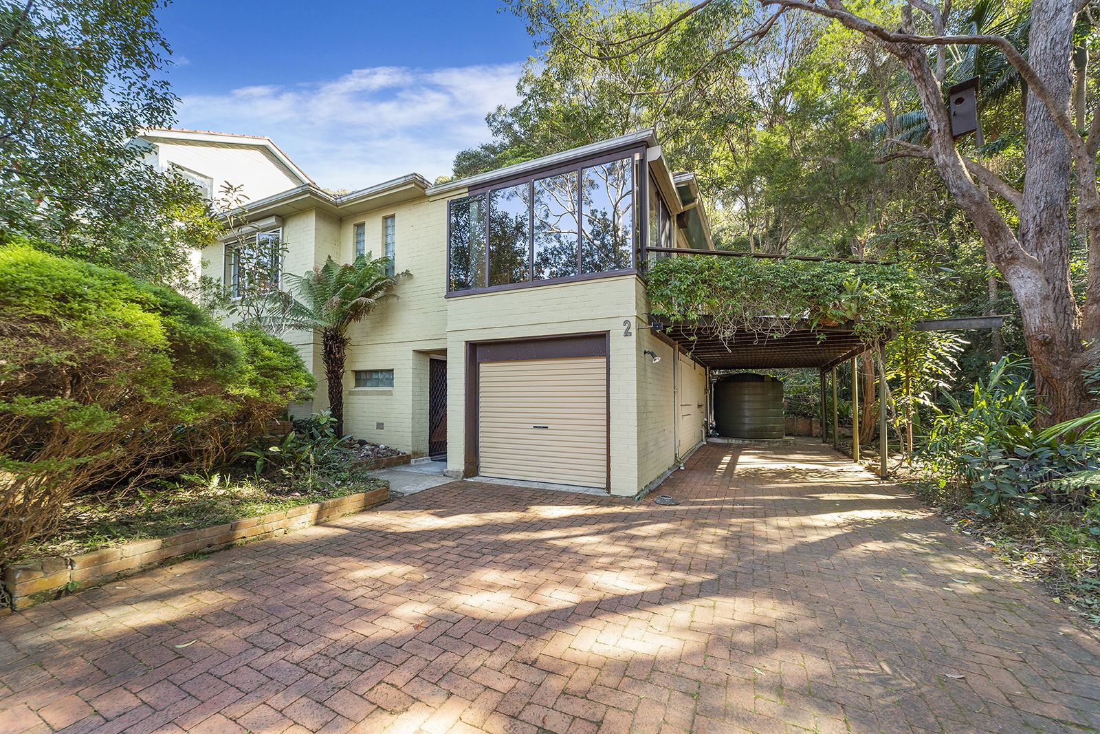 Sold property 1670000 for 2 Balfour Road Austinmer , NSW 2515