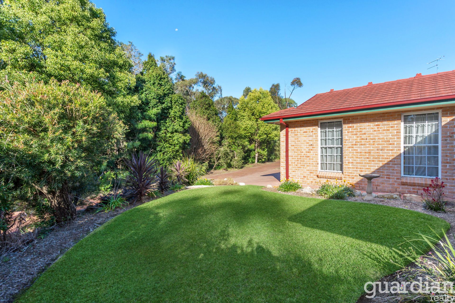 Real Estate For Sale 8 Minerva Crescent Beaumont Hills , NSW