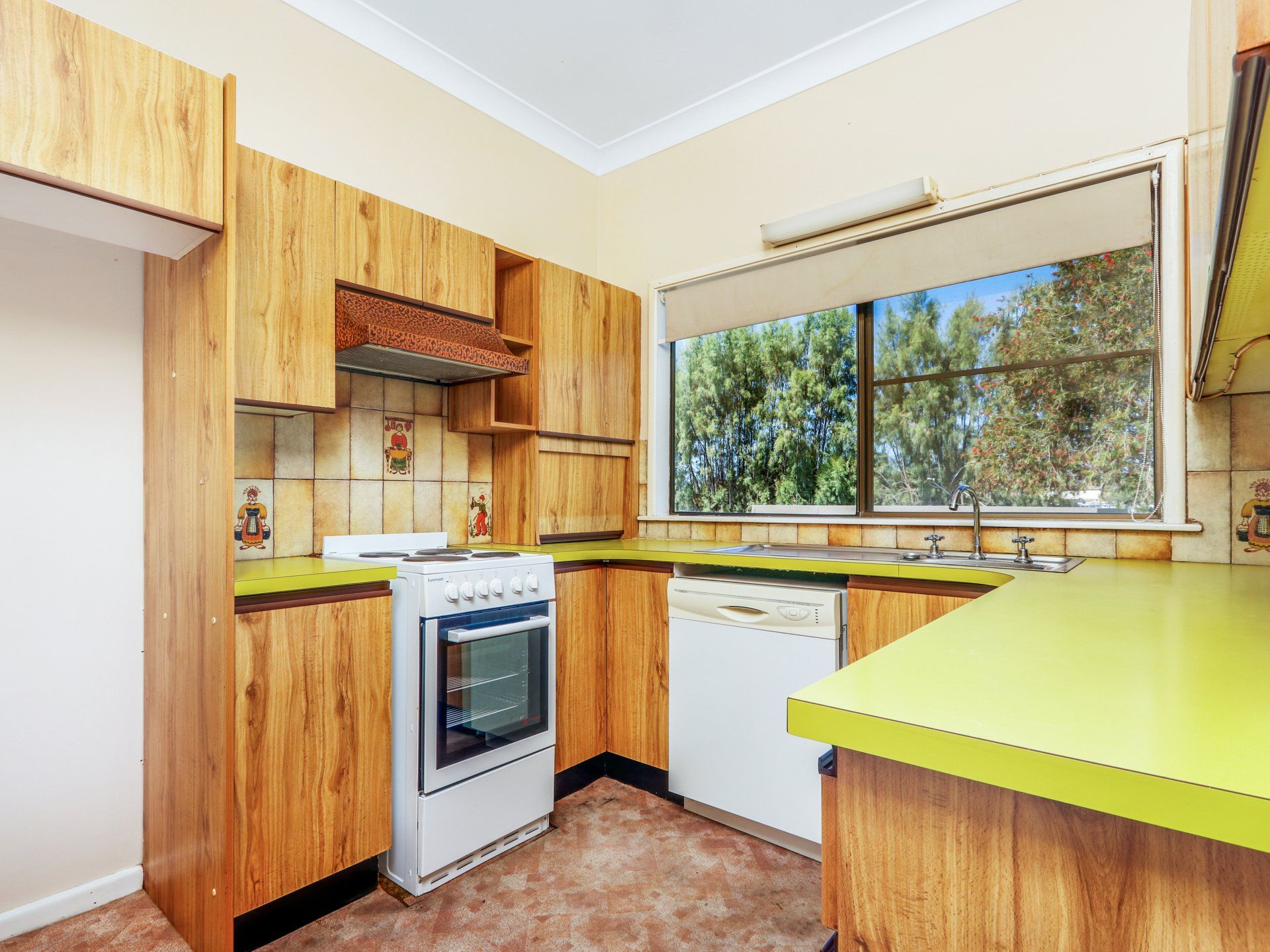 Real Estate For Sale 50 Milburn Road Gymea , NSW