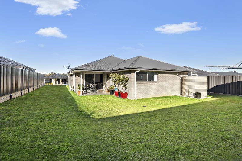 Real Estate For Sale 6 St Andrews Close Heddon Greta , NSW