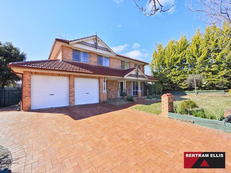 Real Estate For Sale 3 Conjola Close Amaroo , ACT