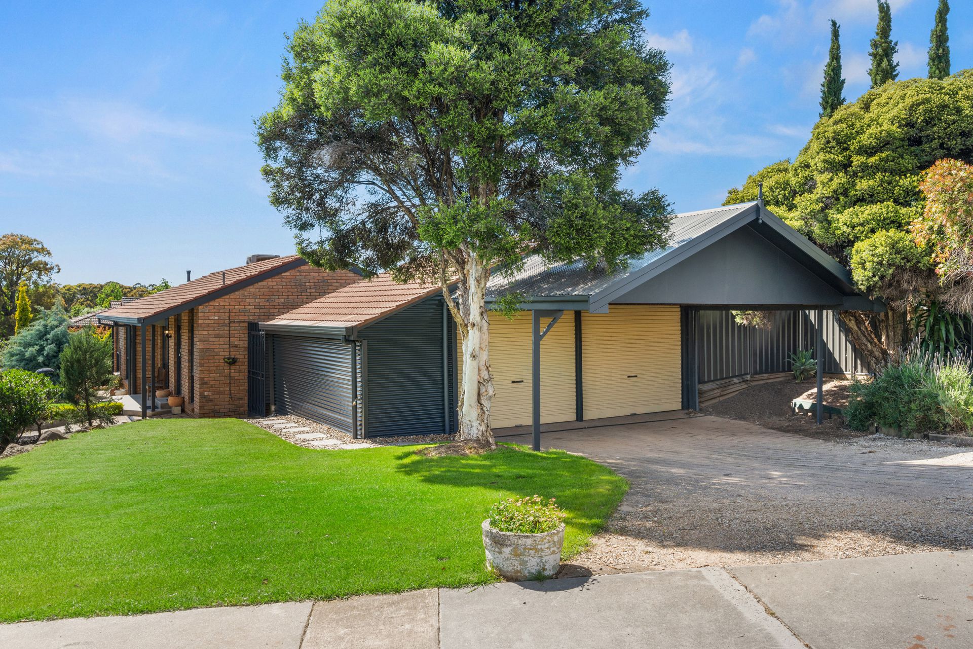 13 Bolton Drive, Kennington Bendigo Ballarat Real Estate Pty Ltd