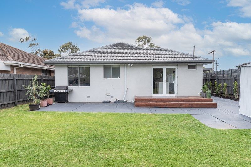 134 Grieve Pde, ALTONA Sweeney Estate Agents