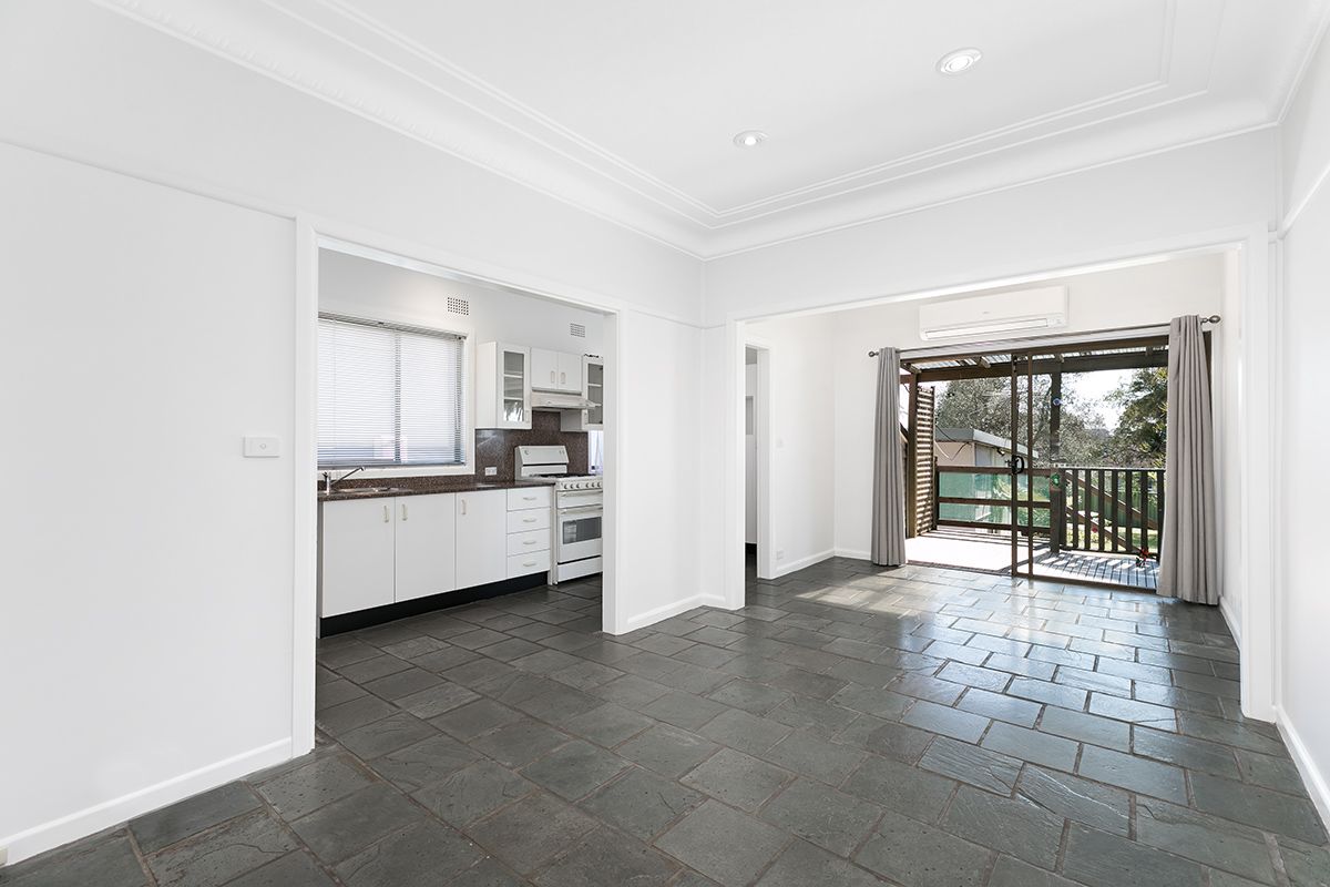 1 Horns Avenue, GYMEA BAY, NSW Abode Property Agents