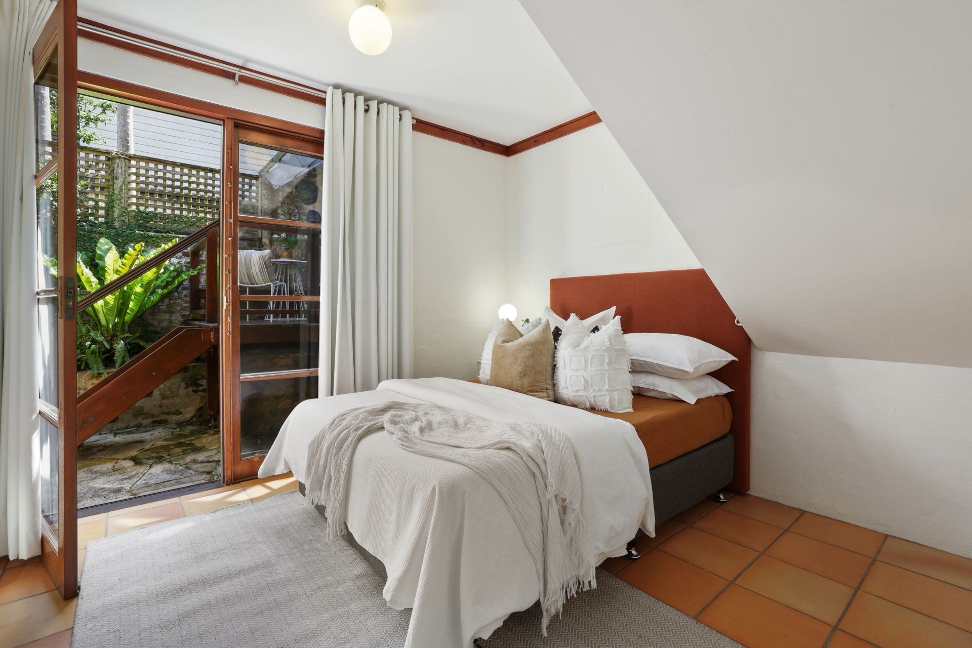 Real Estate For Sale 5 Thomas Street McMahons Point , NSW