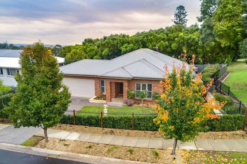 Real Estate For Sale 21 Wylarah Close Glen Alpine , NSW