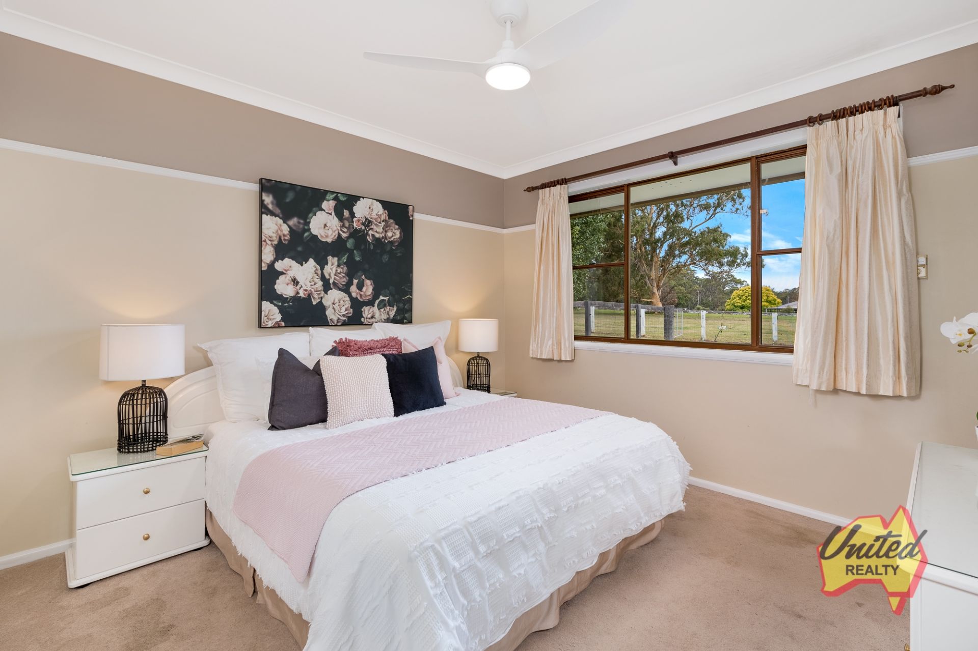 45 Dairy Road, The Oaks United Realty