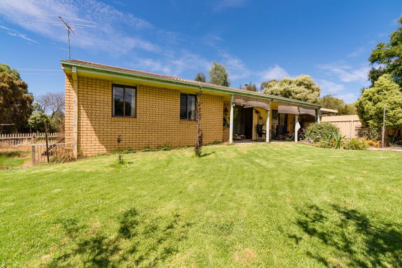 2 Tawonga Place, Thurgoona Kane Real Estate