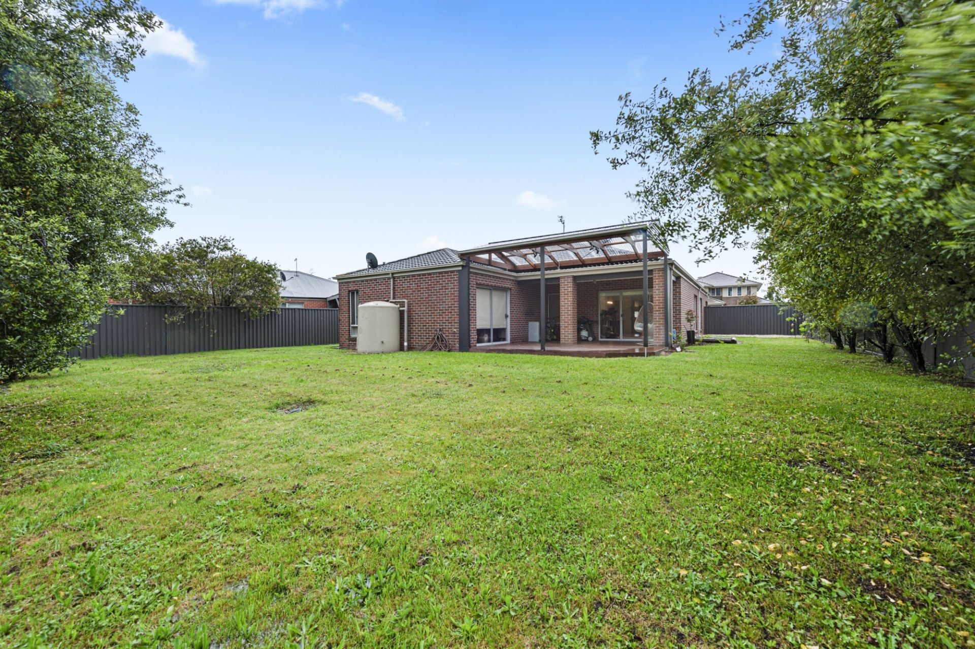 31 Dorset Drive, Alfredton Ballarat Real Estate Pty Ltd