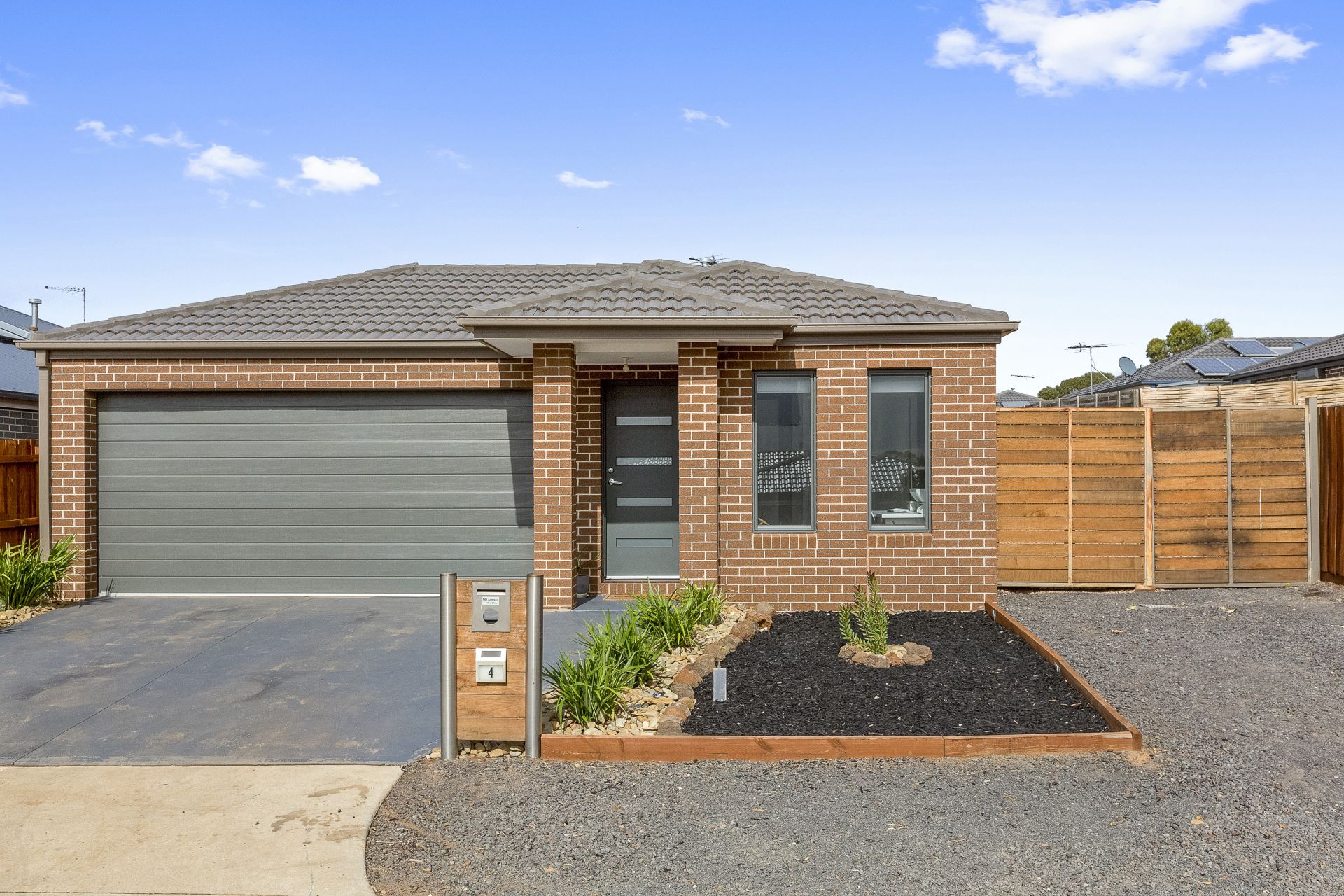 Real Estate For Sale 4 Quamby Mews Bacchus Marsh , VIC