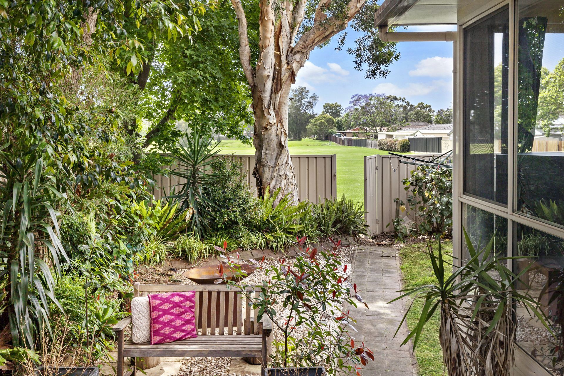 Real Estate For Lease 9 Ash Avenue Albion Park Rail , NSW