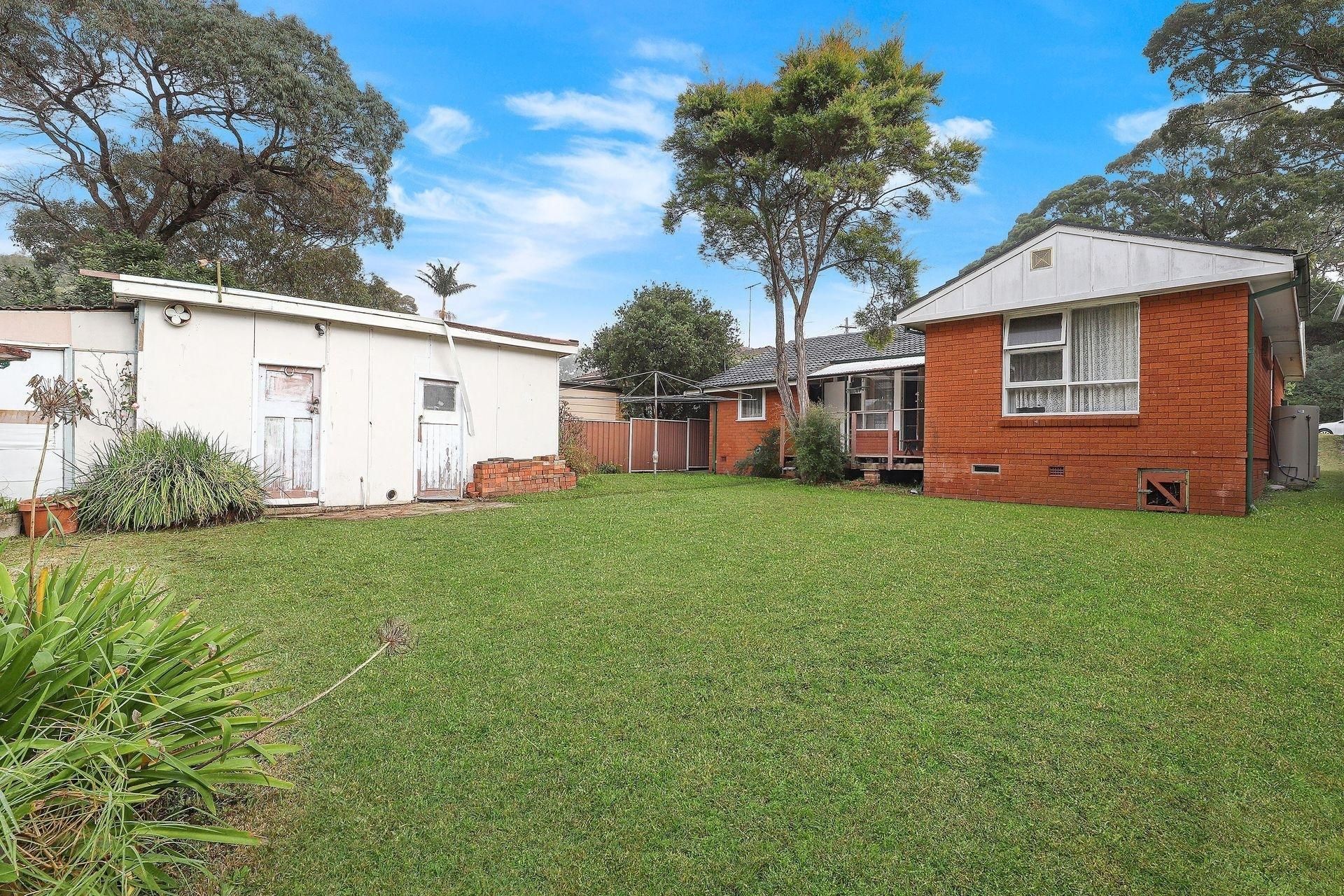 Real Estate For Sale 38 Forbes Crescent Engadine , NSW