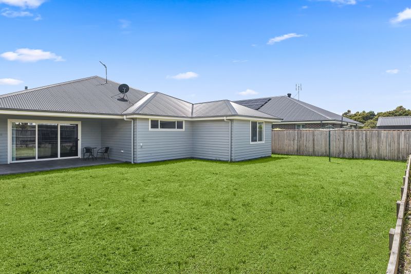 Real Estate For Sale 24 Mackellar Circuit Renwick , NSW