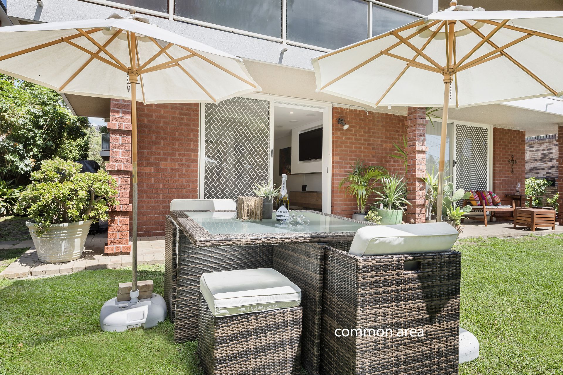 Real Estate For Sale 2/4 Cassia Street Dee Why , NSW